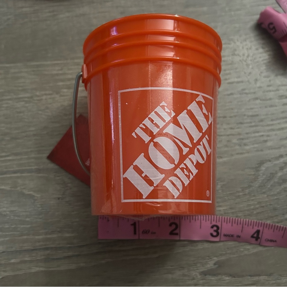 Viral Mini Bucket Set Ace Hardware and Home Depot 0.4-0.5qt - Picture 5 of 6